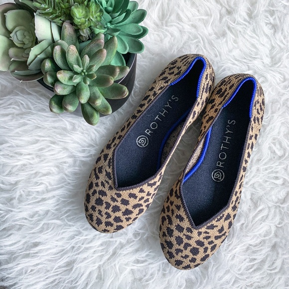 no heel rothys flats